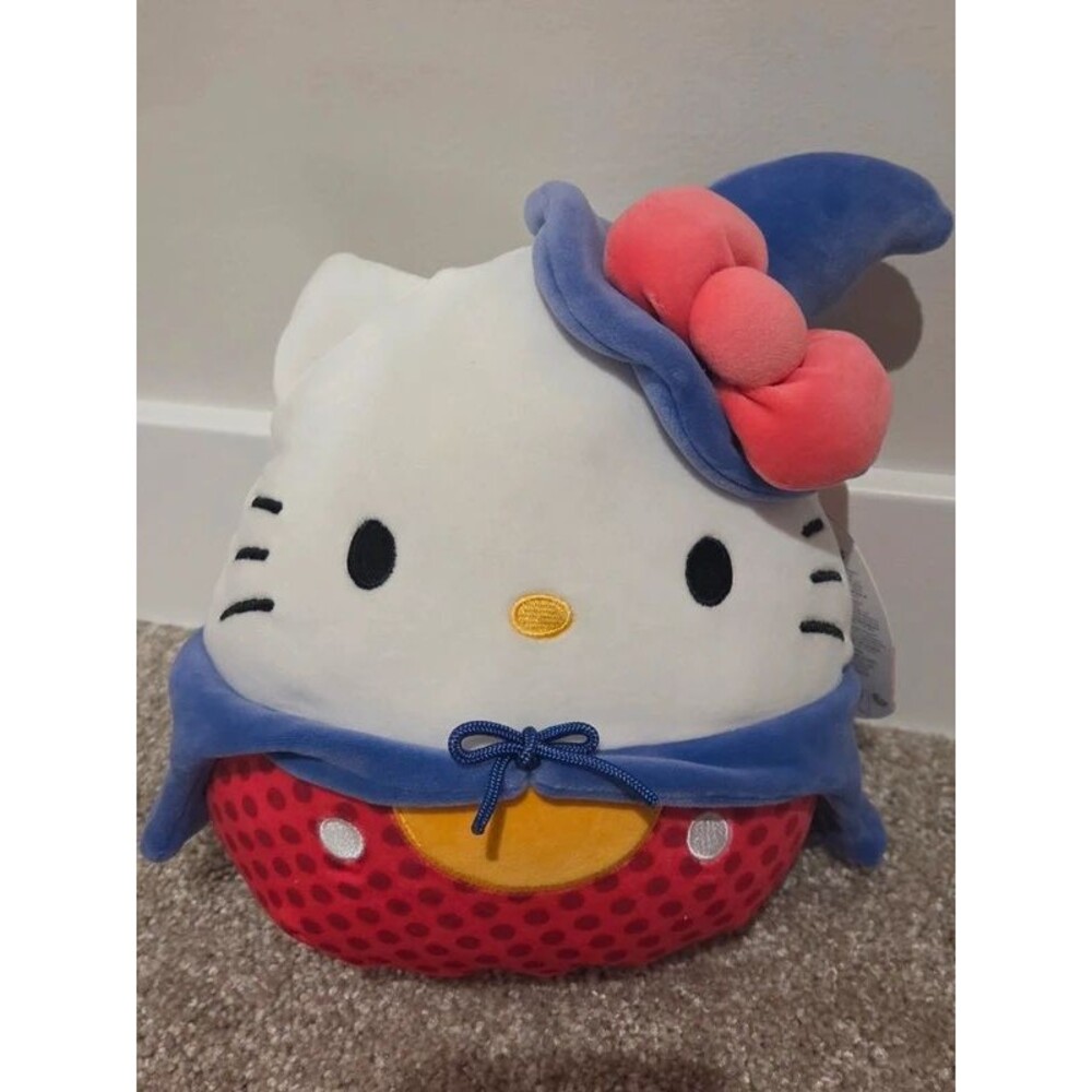 Hello kitty as witch 8 inch squishmallow